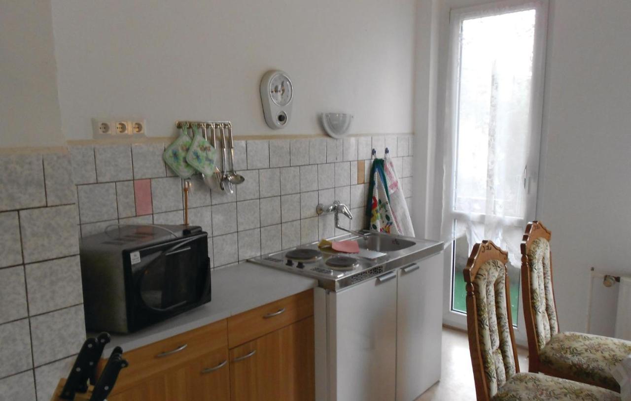 Lovely Apartment In Waren-Mueritz With Kitchen Waren  Luaran gambar